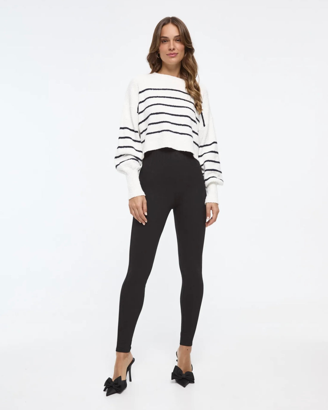 CLEA Sweater