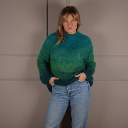 Knit Pullover in Green Colors